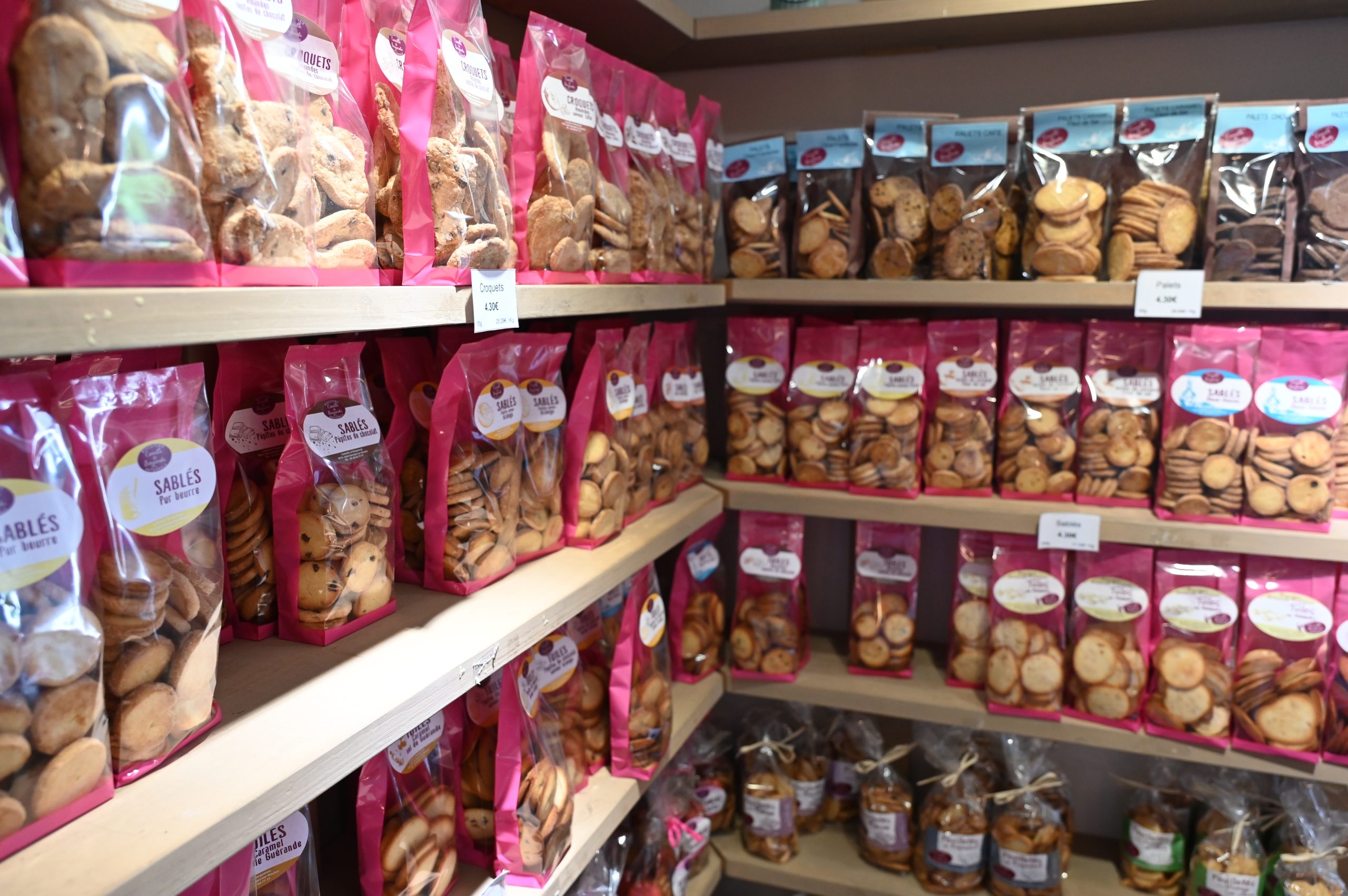 Lire la suite à propos de l’article Cannelle et Bergamote : notre biscuiterie artisanale du Berry