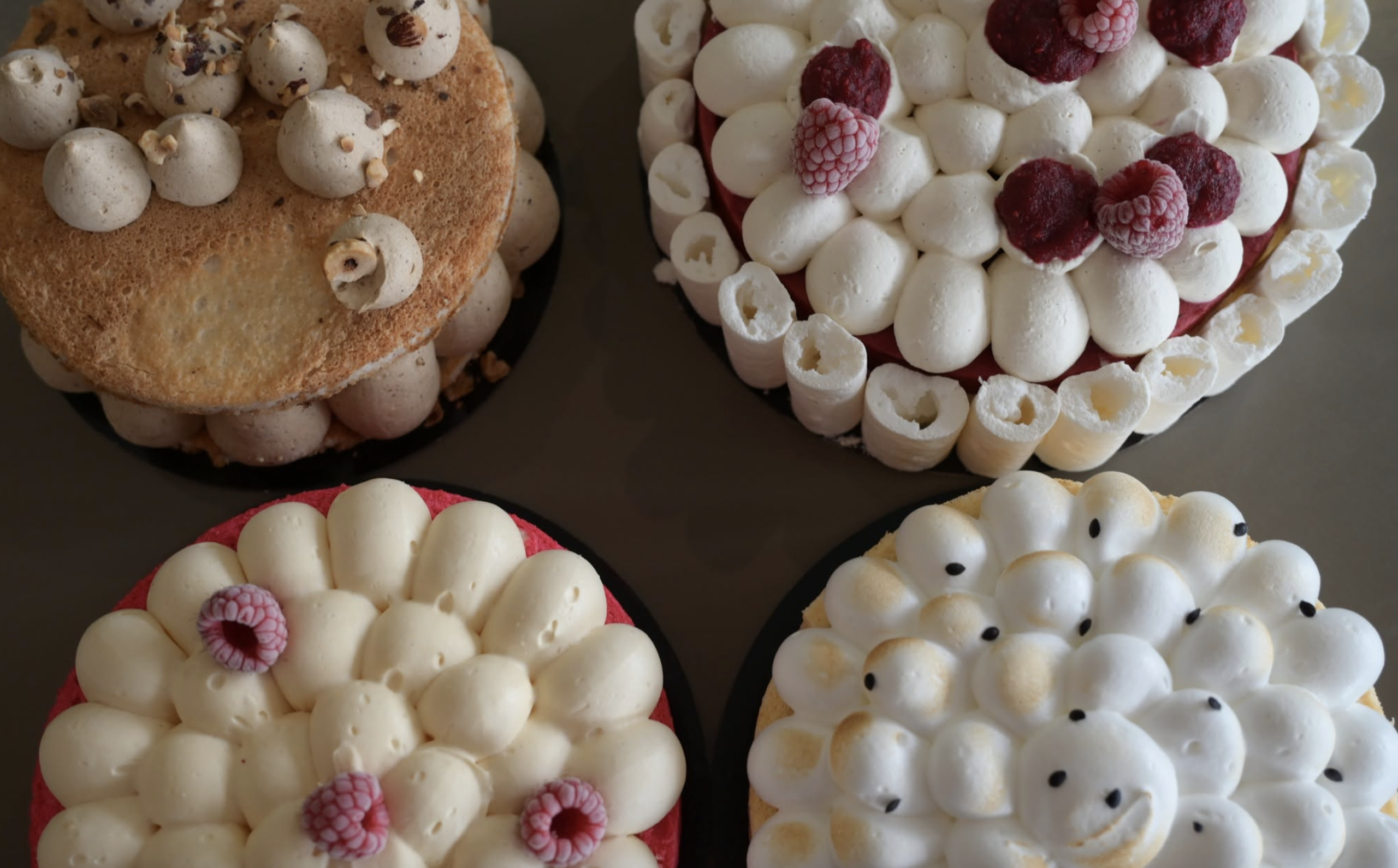 Lire la suite à propos de l’article Besoin d&rsquo;un gâteau de dernière minute près de Bourges ? Le Comptoir de Saint-Georges a la solution